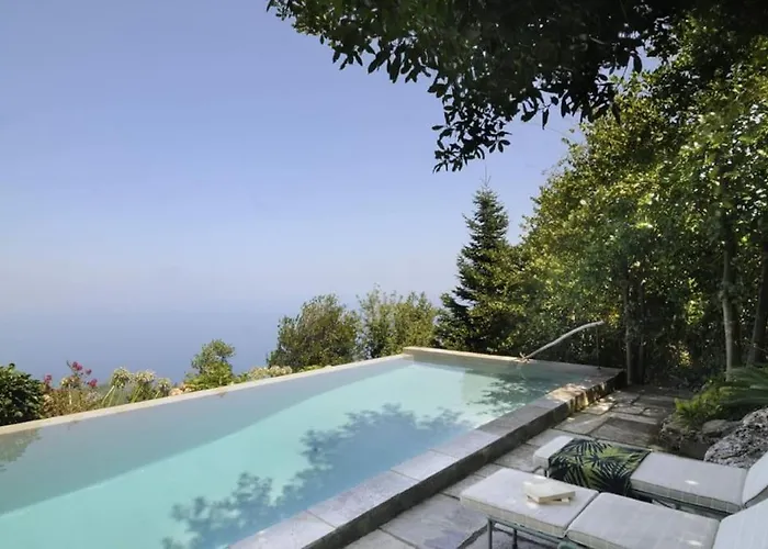 Bird'S Eye-View Villa